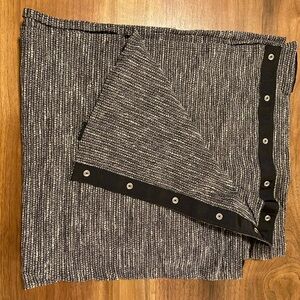 Lululemon scarf